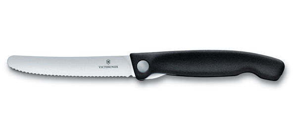 Victorinox Swiss Classic skládací svačinový vlnkovaný nůž černý 11 cm